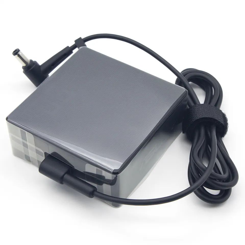 电源适配器开关电源A19-090P2A输入100-240V~50-60Hz输出19.0V-4.74A 90.0W笔记本电脑电源适配器